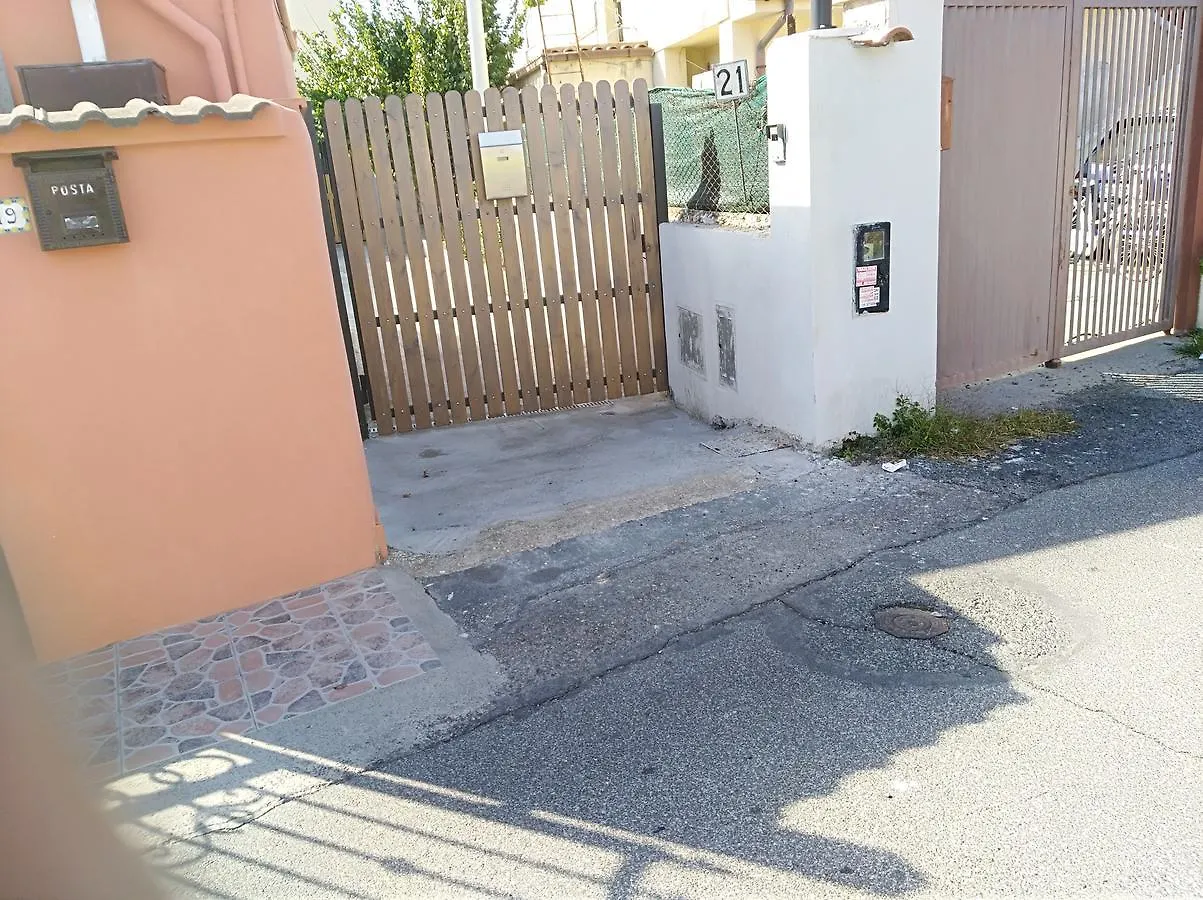 La Maison Di Domenico E Gioconda Fiumicino Apartment