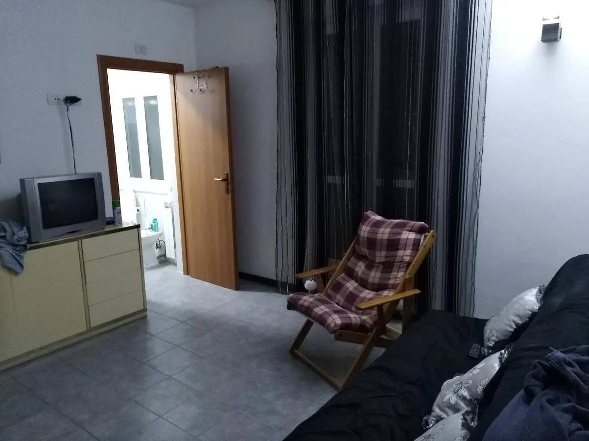 Apartment La Maison Di Domenico E Gioconda Fiumicino